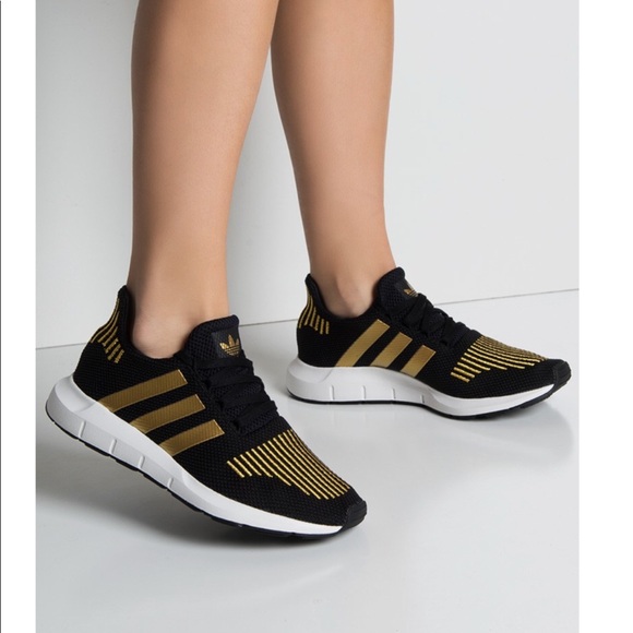 adidas swift run women khaki